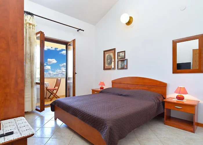 Milan 1174 아파트