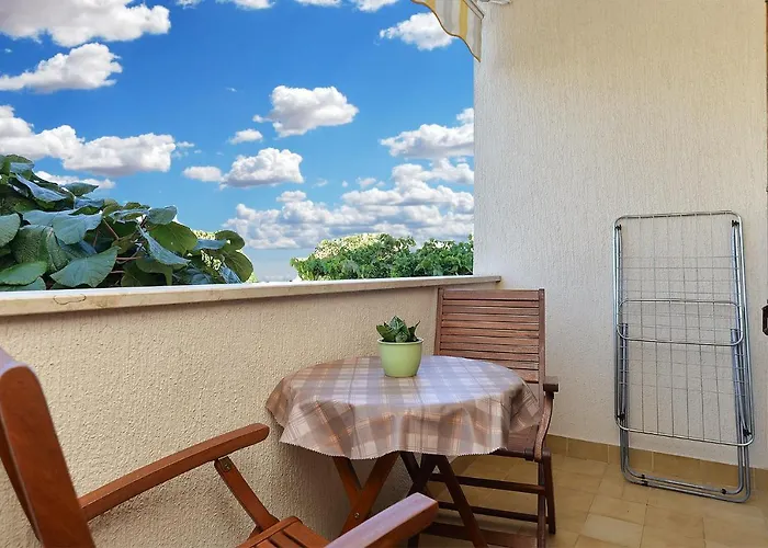 아파트 Milan 1174 풀라