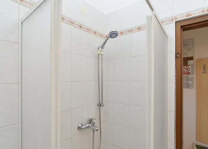 Milan 1174 아파트 *