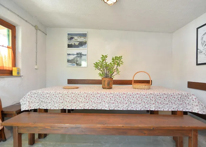 Milan 1174 아파트