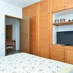 Milan 1174 *