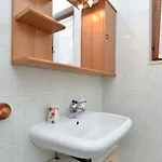 Milan 1174 Pola